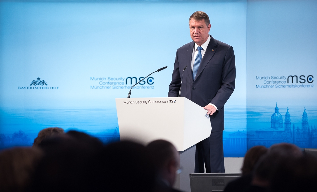 Iohannis, declarația zilei la Munchen: E mai eficient să trimitem oamenii în misiuni sub steagul UE decât o coaliție restrânsă