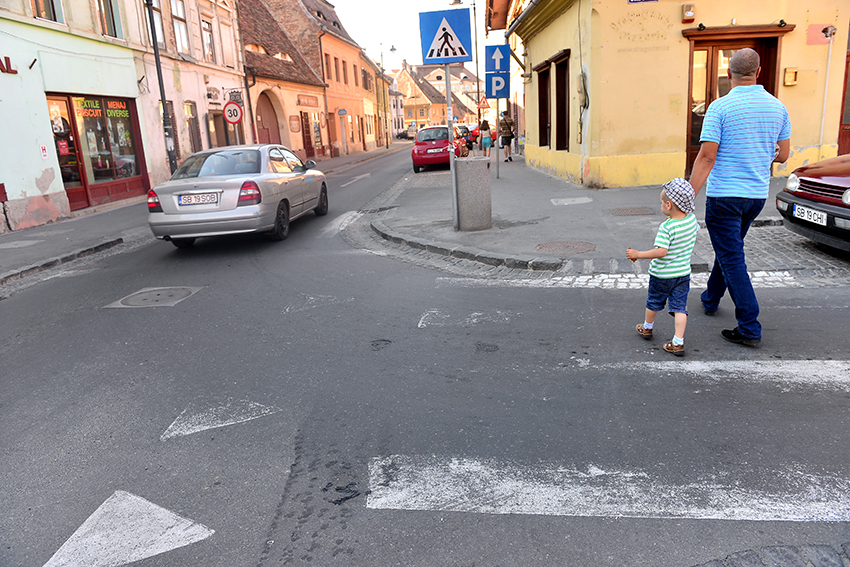 ”Orbecăiți?” Contractul pentru marcajele rutiere din Sibiu, anulat a doua oară