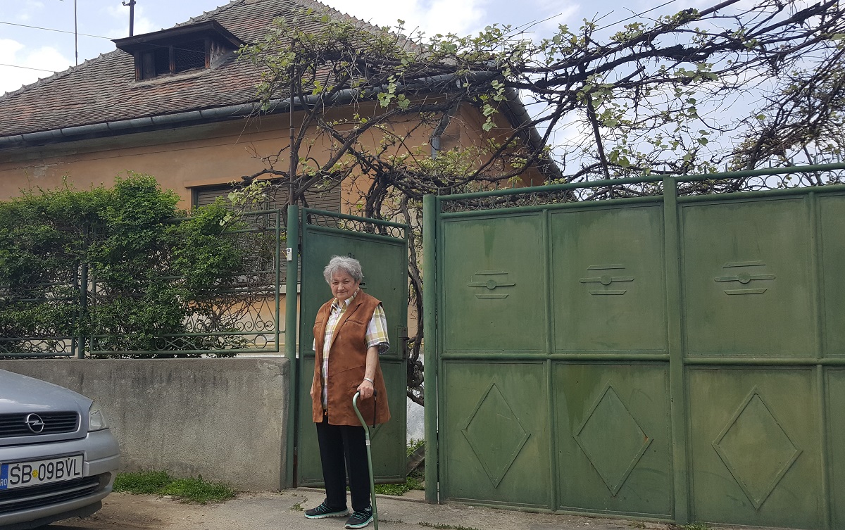 Absurda țară. În care, de 20 de ani, o săsoaică nu reușește să își pună casa în regulă