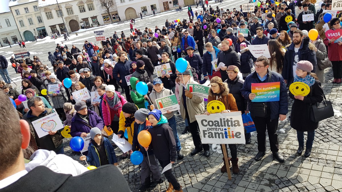 Chestiunea referendumului. Cum îl comentează ori cum votează sibienii?