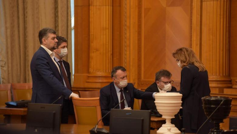 Guvernul Orban 2 a fost votat de social-democrați. Liberalii sunt în autoizolare