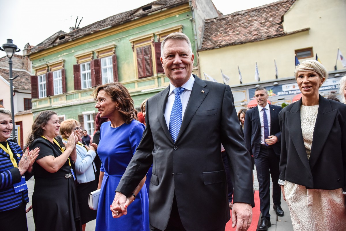 96,29% din voturi au fost numărate în Sibiu: Iohannis - 85,25%; Dăncilă - 14,75%