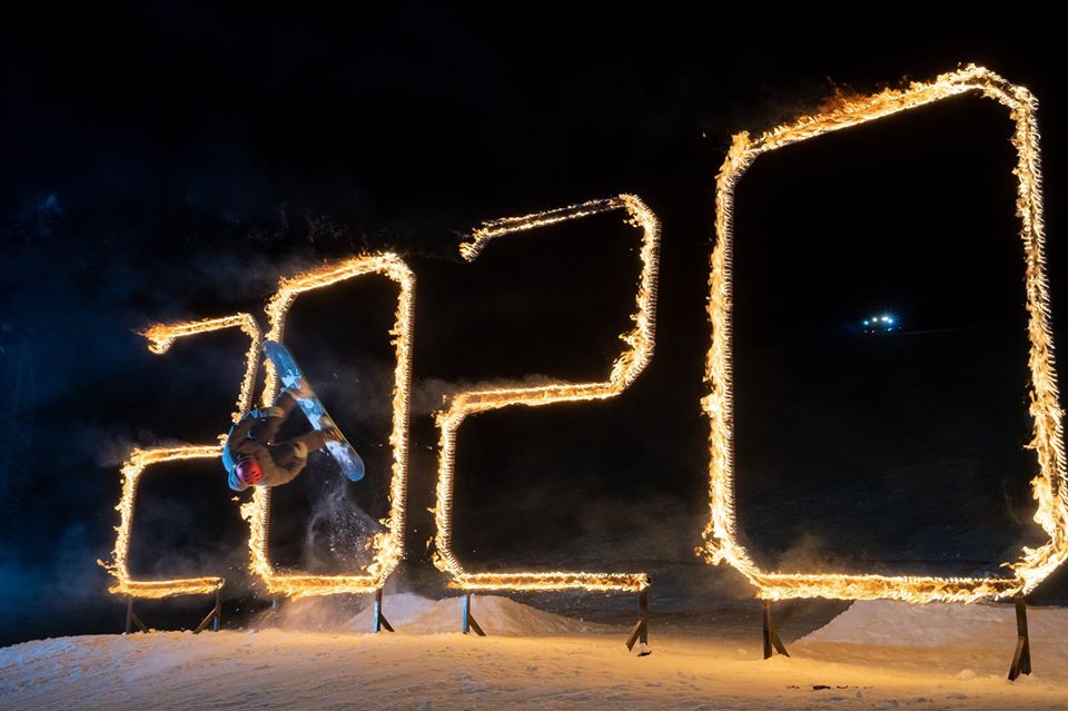 FPTR: Românii au cheltuit aproape 44 de milioane de euro în stațiunile din țară, de Revelion