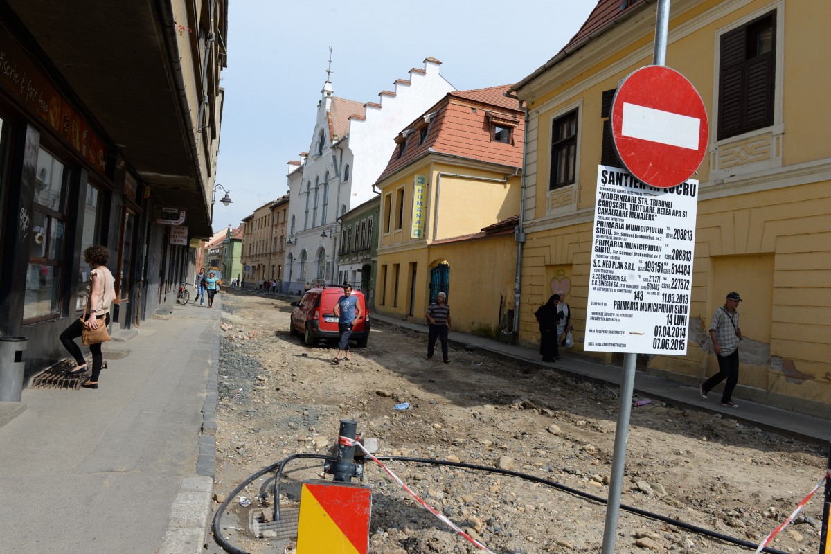 ANCOM a aprobat condiţiile instalarea reţelelor publice de comunicaţii electronice în Sibiu