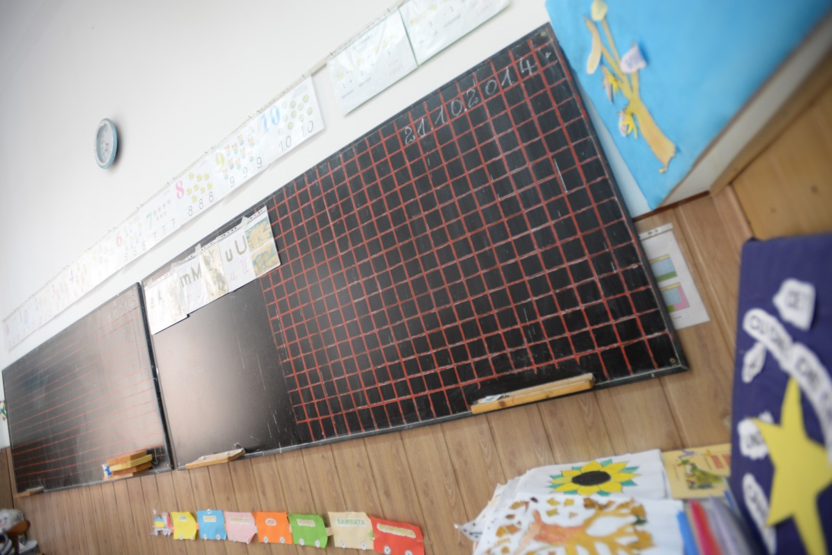 239 de profesori sibieni au declarat banii din meditații. Suma totală: 2 milioane de lei