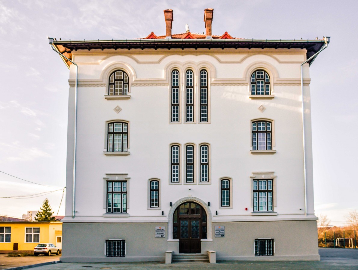 Primăria Sibiu elimină penalitățile pentru neplata taxei de salubrizare în perioada stării de urgență. NU MAI ESTE NECESAR SĂ VENIȚI LA GHIȘEE!
