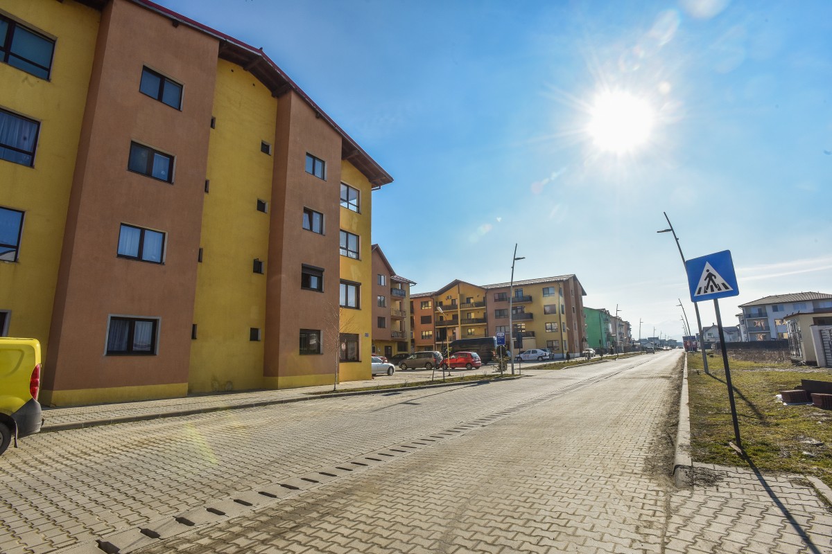 Primăria Șelimbăr caută administratorii de bloc pentru montarea dispozitivelor cu soluții dezinfectante