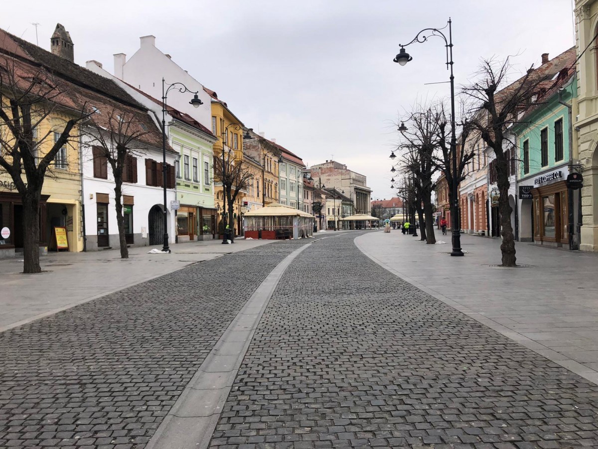 Autoritățile despre petrecerea Paștelui: ieșirile scurte sunt permise pentru motivele prevăzute de ordonanțele militare