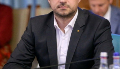 PSD Sibiu: Guvernul PNL = tăieri de salarii, pensii, concedieri și bani mai mulți către șmecherii din sistemul energetic și cel bancar