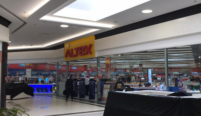 S-au redeschis magazinele de electronice din mall-uri. ”Consecințele vor fi suportate de noi toți”