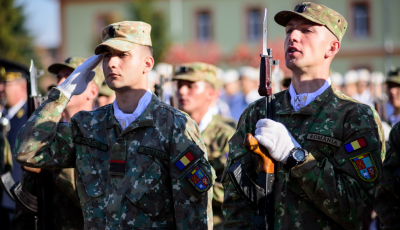 Studenții Academiei Forțelor Terestre „Nicolae Bălcescu” Sibiu au depus jurământul militar