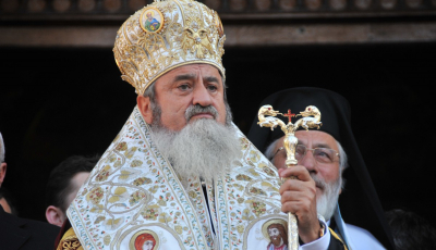 Pastorala de Crăciun a ÎPS Laurențiu Streza, Mitropolitul Ardealului: În familiile noastre obişnuim ca orice eveniment important să îl marcăm printr-o masă festivă