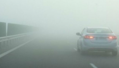 Chiciură, ceață și polei. Atenție cum circulați