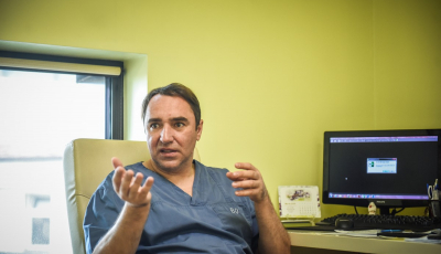 Neurochirurgul sibian Claudiu Matei: „Colegii care lucrează în sistemul public sunt niște eroi”