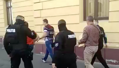 Toți șpăgarii de la RAR Sibiu, arestați pentru 30 de zile. Contestații ”la pachet”