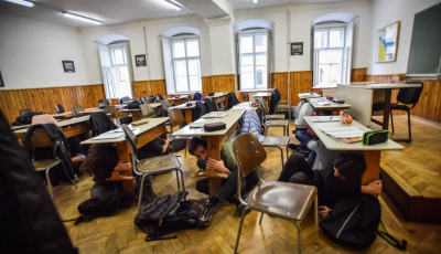 Autorizația ISU, eliminată din lista actelor pentru acreditarea unei școli. Ce spune șeful IȘJ Sibiu