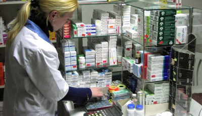 Colegiul Farmaciștilor: Nu farmaciile sunt de vină pentru scumpirea măștilor