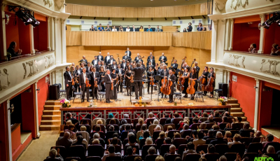 Filarmonica din Sibiu are concert simultan în Piața Mare și în București