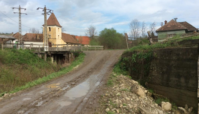 Comunitatea din Săsăuș se întâlnește pentru a salva patrimoniul local