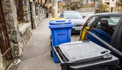 ADI Eco Sibiu: ”cetățenii sunt rugați să utilizeze mănuși de protecție și să dezinfecteze mânerele pubelelor