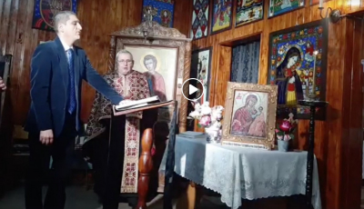 Fost prefect, actual director al Spitalului de Pneumoftiziologie, slujitor în biserică. ”Starea psihică a pacientului poate fi îmbunătățită prin credință”