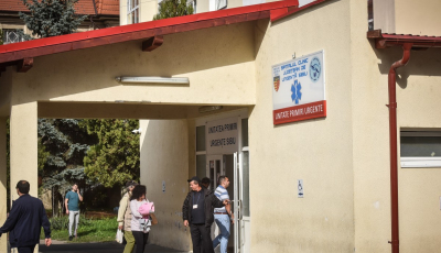 Scandal fără precedent în cea mai grea secție a Spitalului Județean. “Ori noi, ori ea!“