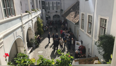 „Ziua Porților Deschise” la Palatul Episcopal. Ateliere de creație, fanfară și lansare de carte