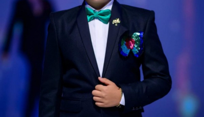 Un băiețel sibian este model de succes, la doar 11 ani
