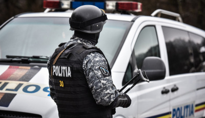 Hoți bănuiți de furturi din locuințe din Sibiu și alte județe, prinși de polițiști