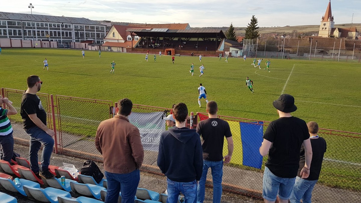 Stadion scos la închiriat pentru 3.000 de lei pe lună