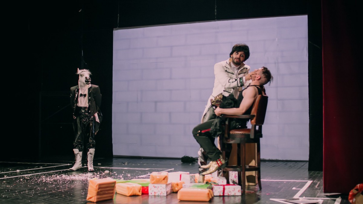 Spectacolul „Crăciunul Președintelui” se joacă la finalul lunii ianuarie, la Teatrul Gong