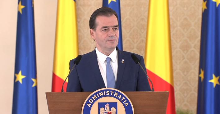 Orban: Va exista un interval orar în care persoanele de peste 65 de ani vor putea ieşi din casă