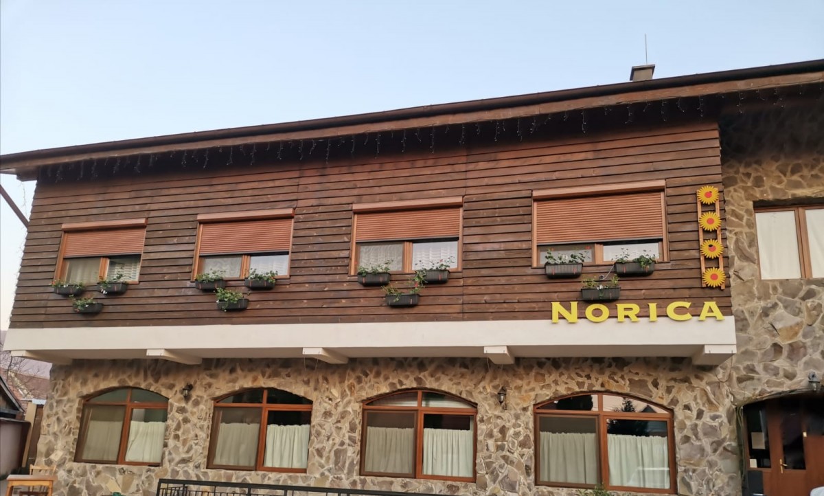 Pensiunile din jurul Sibiului în perioada pandemiei: „pierderile sunt totale”