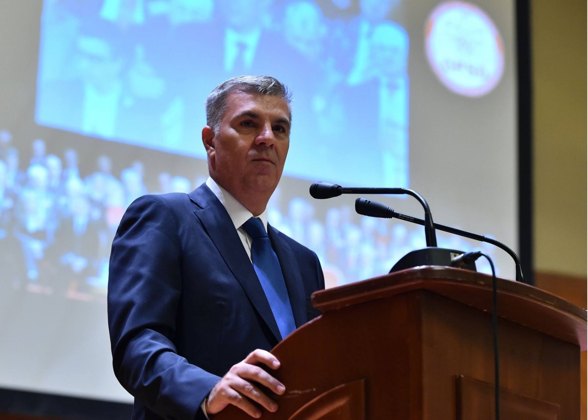 Fostul președinte al Camerei Deputaților, Valeriu Zgonea,  condamnat la trei ani de închisoare cu executare. Decizia nu este definitivă
