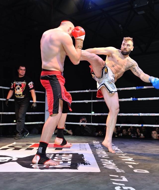 Tot mai sus: cele șase luni spartane și următorul nivel. “Spartanul” Izidor Bunea are primul meci de kickboxing în Germania