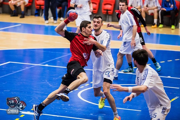 Handbalul revine în Sala “Transilvania”. HC Sibiu întâlnește o echipă care n-a avut bani să se înscrie în Liga Naţională, deși promovase