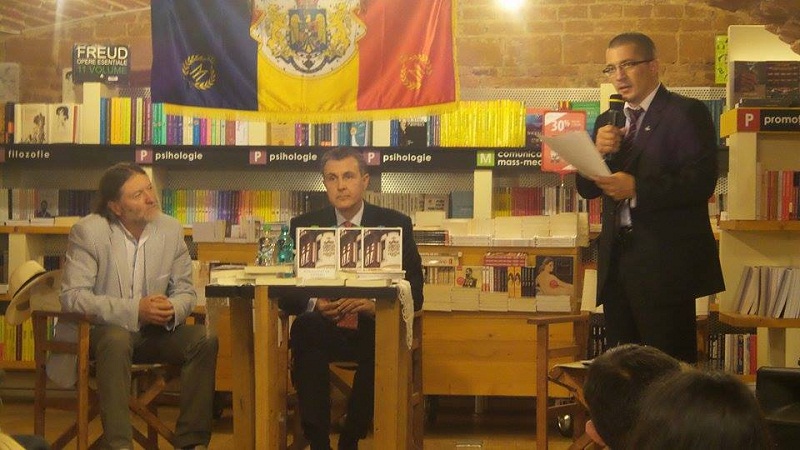 Crăciunul în Familia Regală. 150 de ani, într-un volum lansat la Sibiu