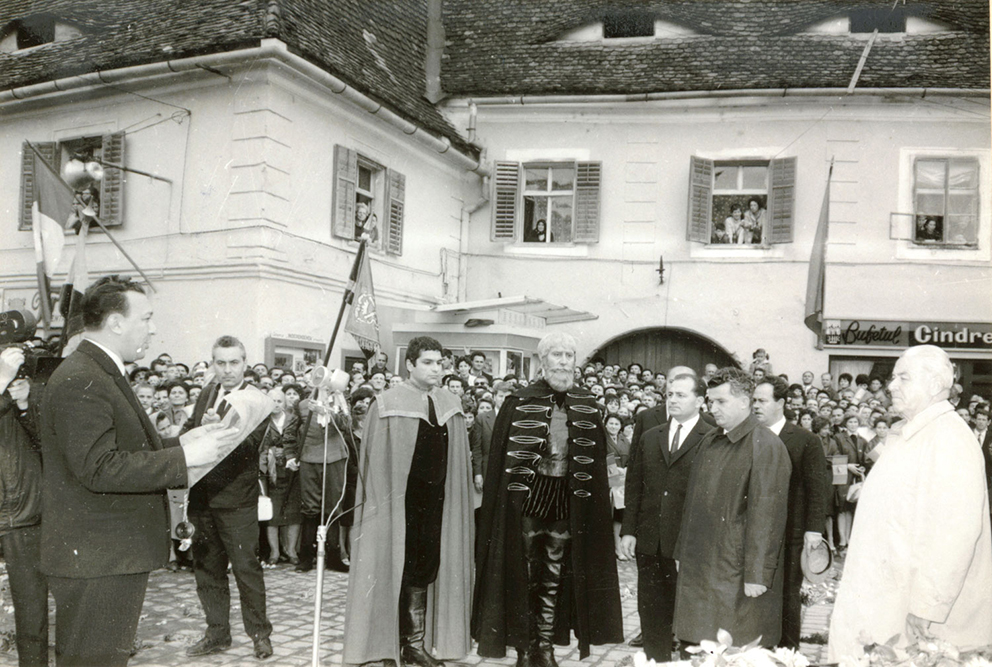 Nicolae Ceauşescu ar fi împlinit astăzi 100 de ani