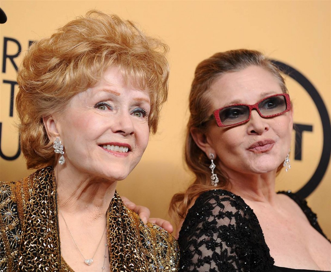 A murit actriţa Debbie Reynolds, partenera lui Gene Kelly în filmul 