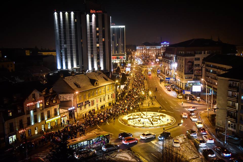 Platforma lui Cioloş, alături de protestele de duminică