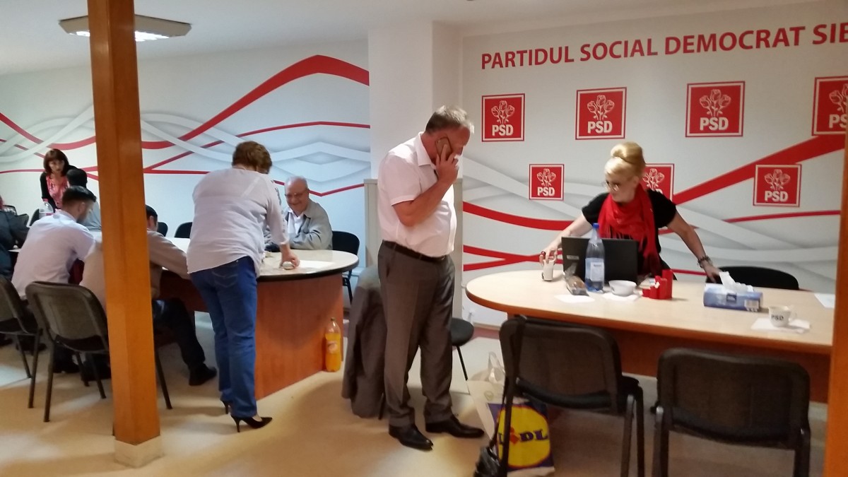 Numărătoare paralelă PSD după 10,2% din voturi: 34% în județ, PNL are 26,1 și FDGR 24,2