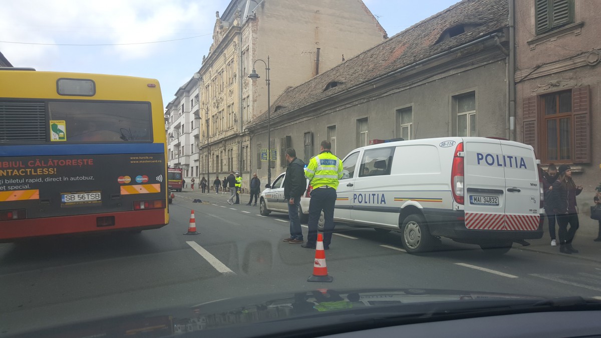 Bărbat de 86 de ani, rănit după ce a traversat neregulamentar pe strada Șaguna