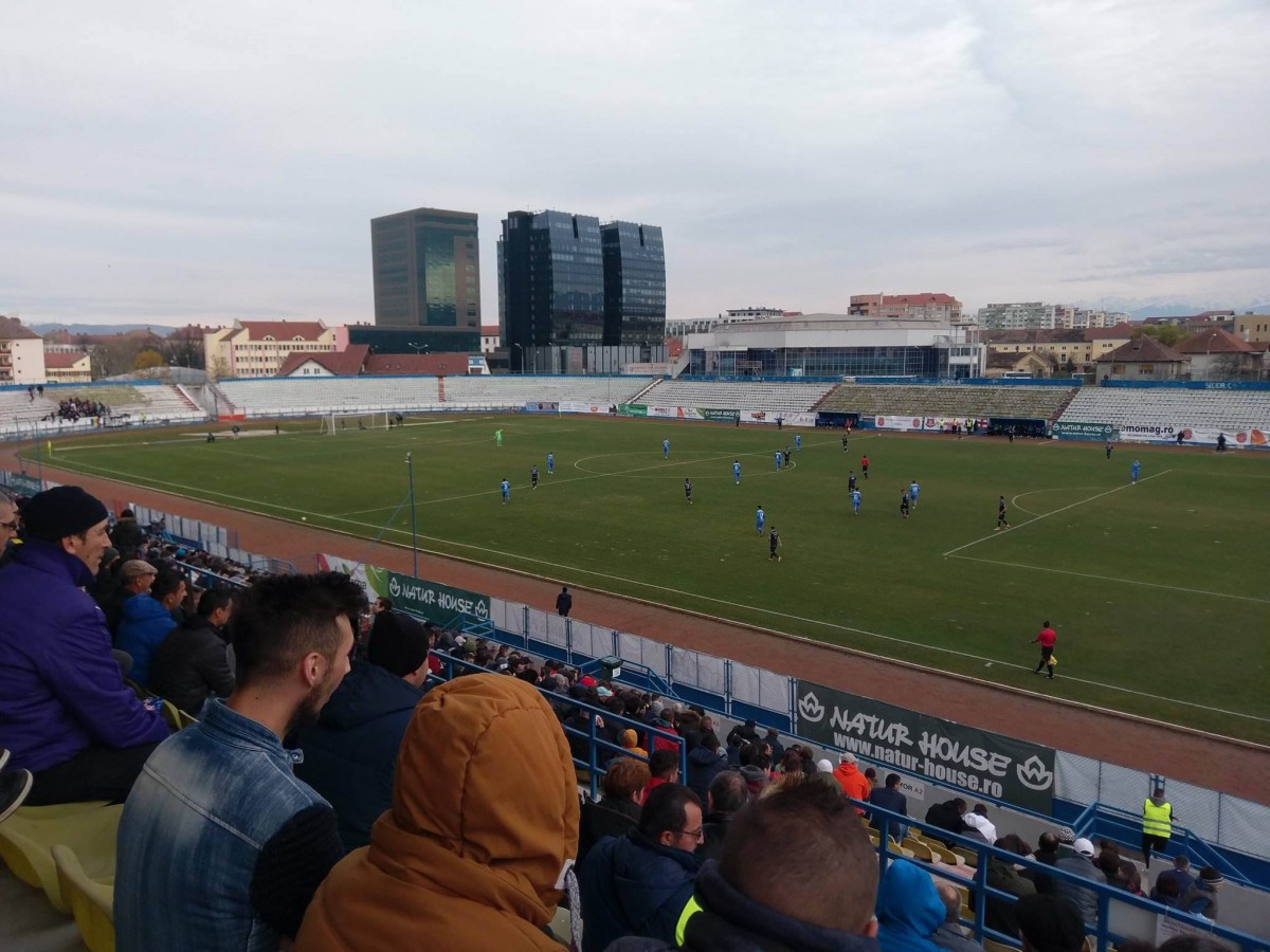 VIDEO- FC Hermannstadt câștigă fără emoții, scor 2 la 0, și revine pe primul loc