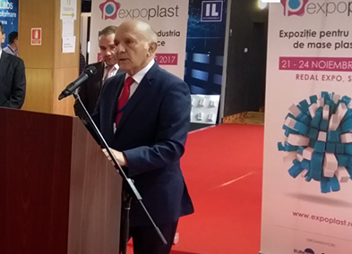 ”Nu avem decât să ne întoarcem înapoi, în București”