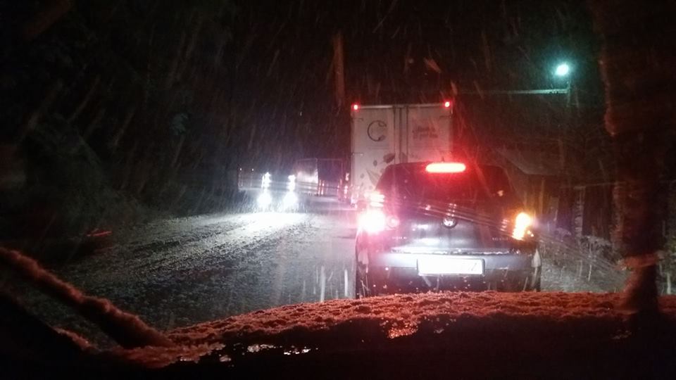 Pietre căzute azi noapte pe Valea Oltului