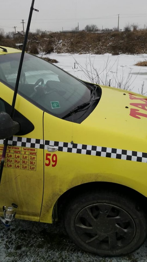 Taximetrist sibian prins că pescuia ilegal pe Olt