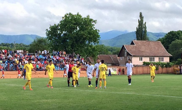 Magura Cisnadie a remizat, pe teren propriu, in turul barajului pentru Liga a III-a. Promovarea se joaca la Horezu