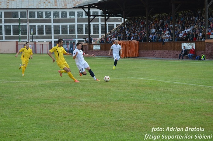 Promovare, dulce promovare. Echipa de fotbal Magura Cisnadie a acces in Liga a III-a