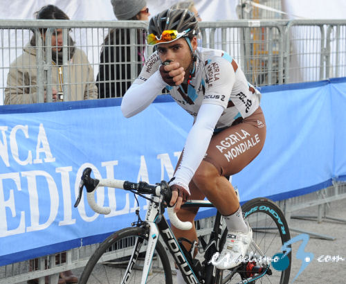 Un ciclist italian, care trebuia sa vina la Turul Ciclist al Sibiului, a fost prins dopat cu EPO