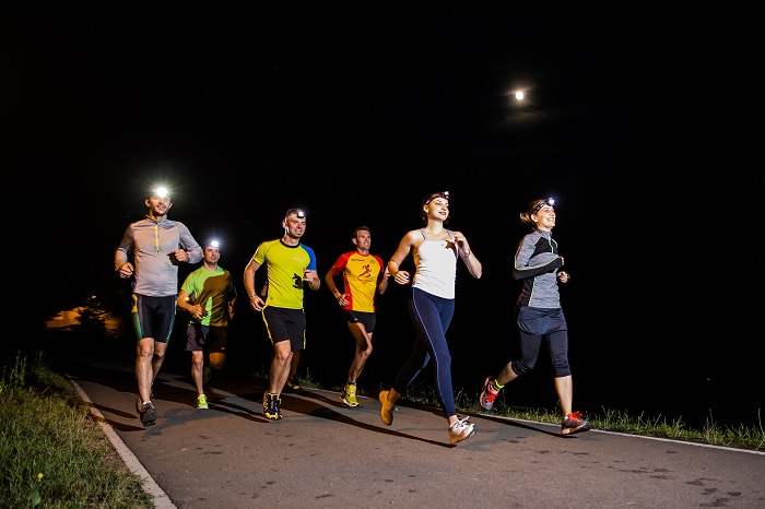 Primul concurs de cros nocturn in Sibiu. Muzeul Satului devine pista de alergare, la 